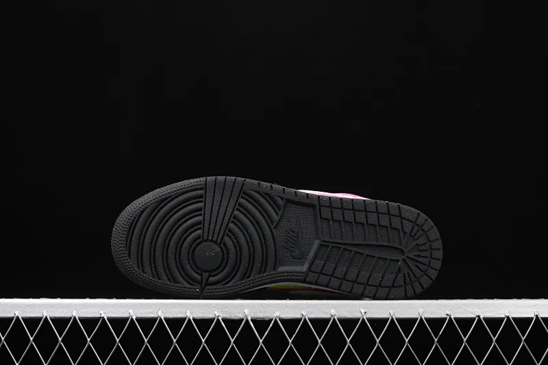 All categories Air Jordan Jordan series basketball shoes Air Jordan 1 Low Air Jordan 1 Low AJ1 Joe 1 black and white red inkjet low-top cultural and leisure sports sneakers CW5564-001